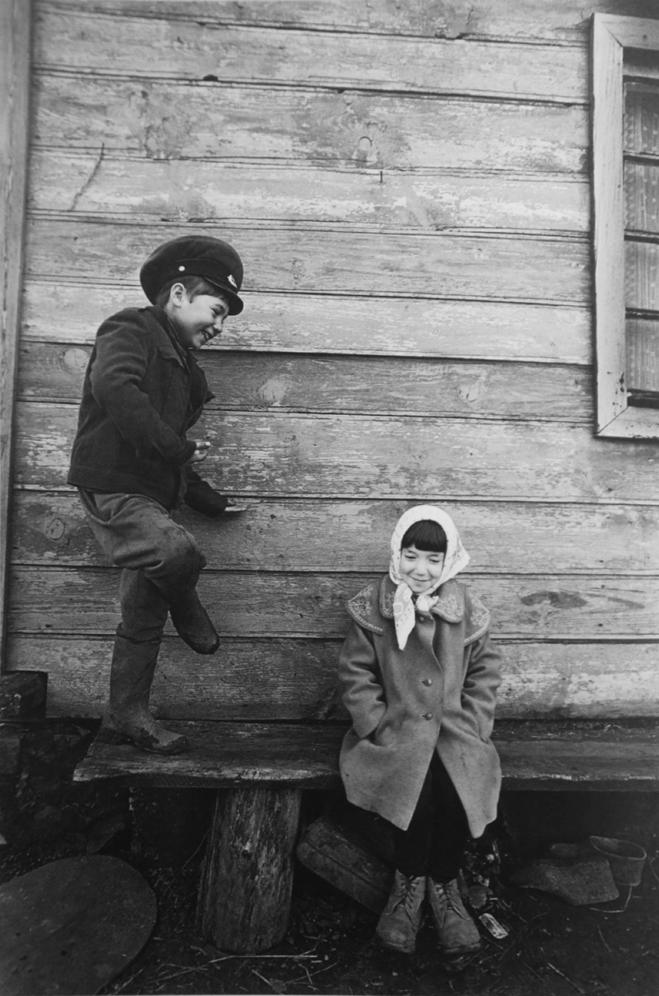 Это я снял в Ульяновске. Просто находился рядом, а они играли. Сельский ухажёр (1984) Фото: Павел Кривцов